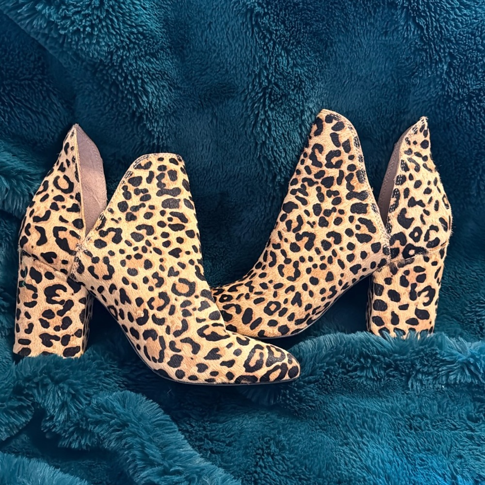 Steve Madden Rookie Leopard Print Bootie *Never Worn*